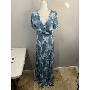 Lulu's Blue Floral Maxi Dress